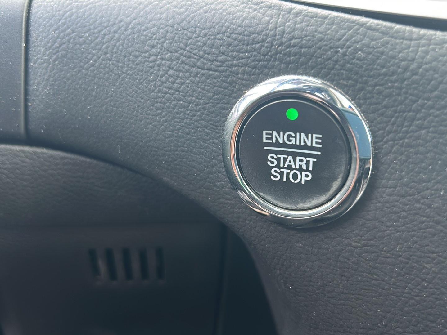 2019 Ford Edge photo 24 of 25