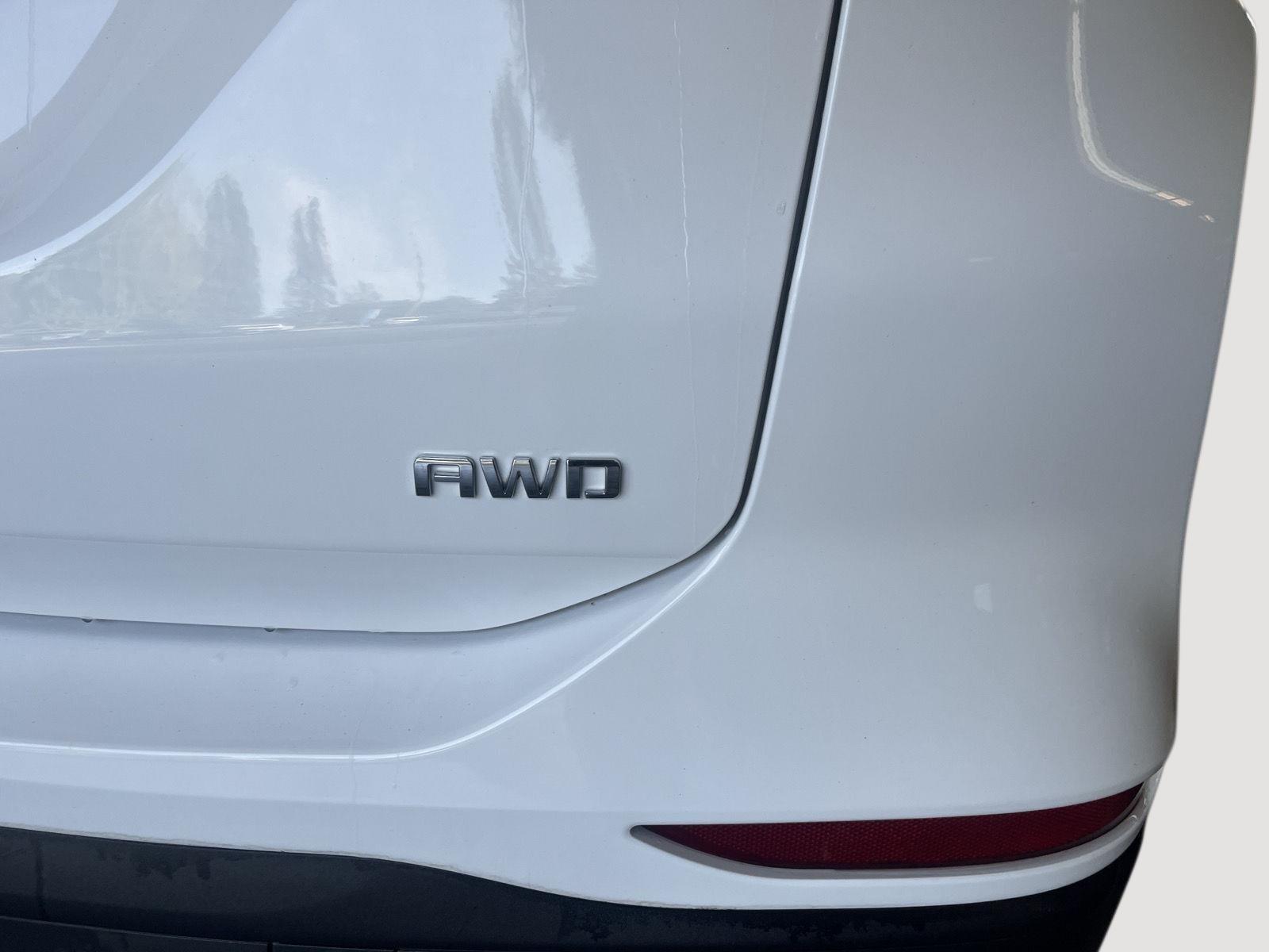 2019 Chevrolet Equinox LS - 8