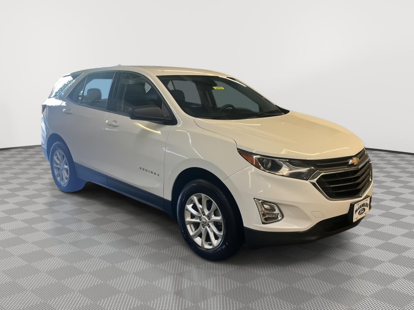 2019 Chevrolet Equinox LS - 9