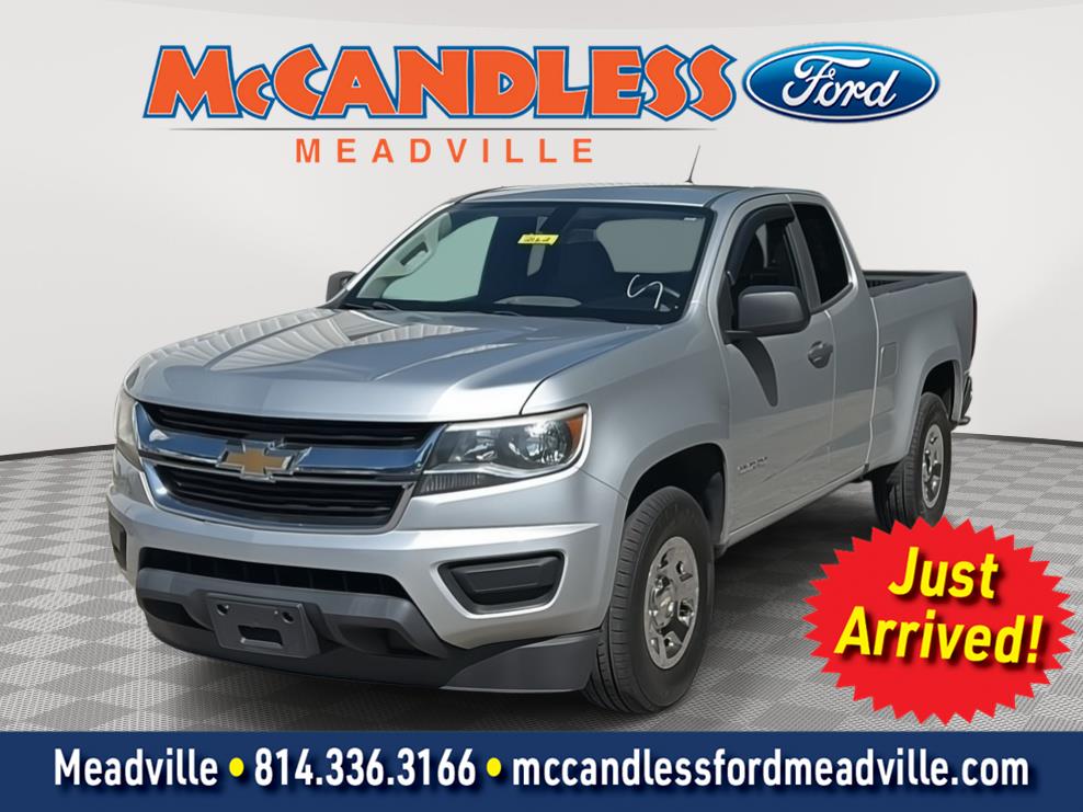 Silver Ice Metallic 2018 Chevrolet Colorado Pickup Truck 4X2 6-Speed Automatic