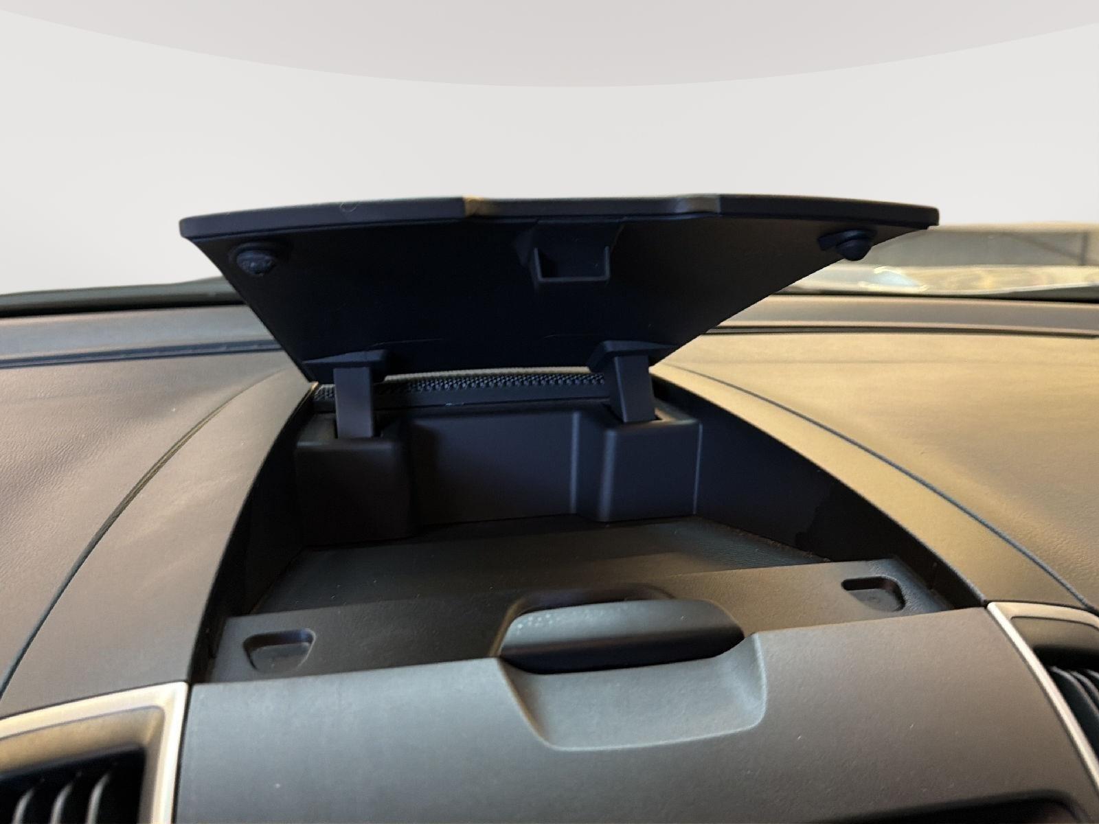 2016 Ford Edge photo 17 of 25