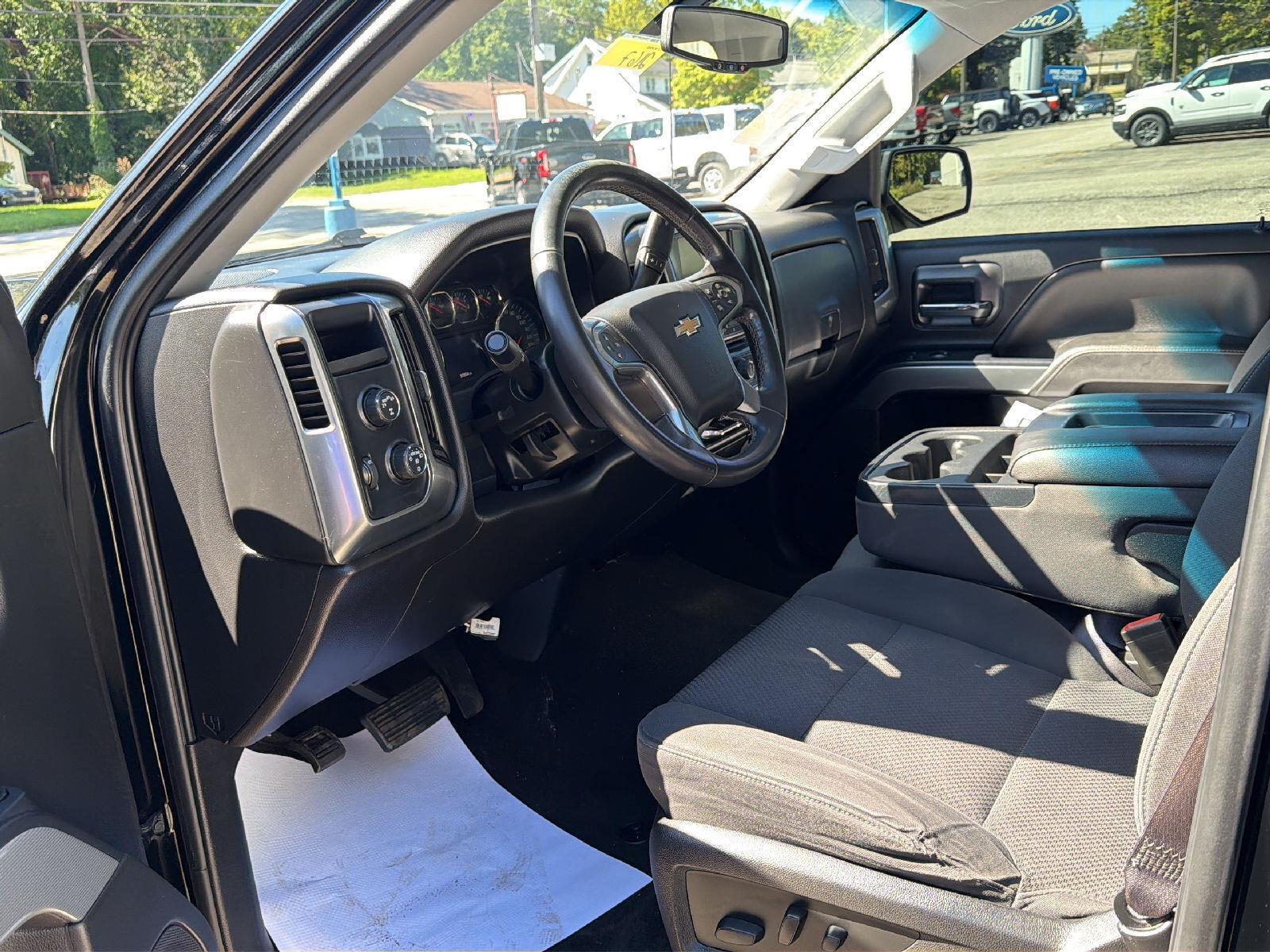 2017 Chevrolet Silverado 1500 LT - 8