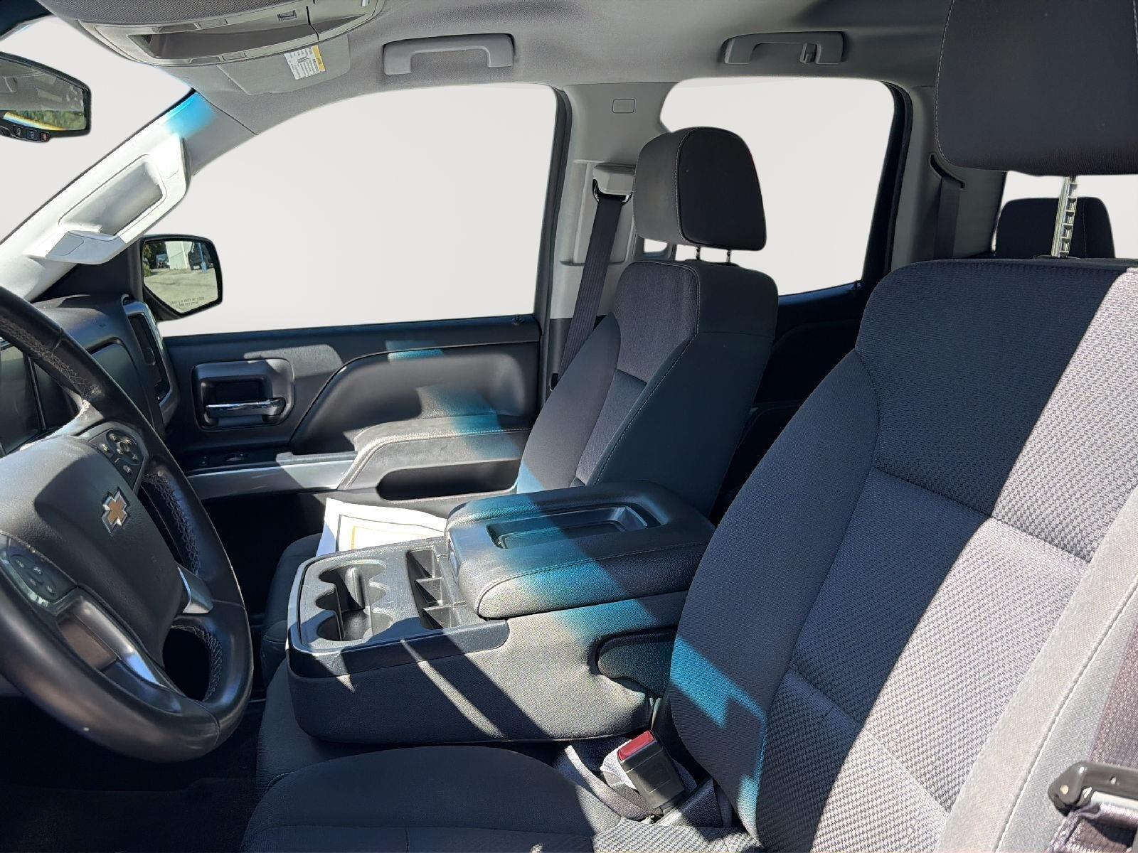 2017 Chevrolet Silverado 1500 LT - 9