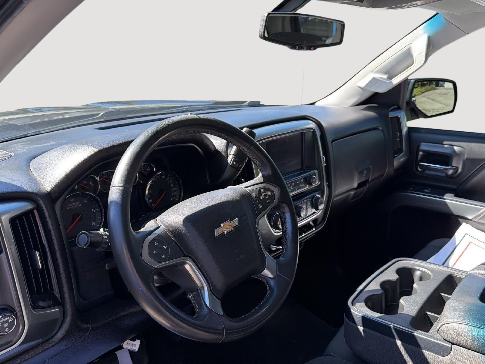 2017 Chevrolet Silverado 1500 LT - 10