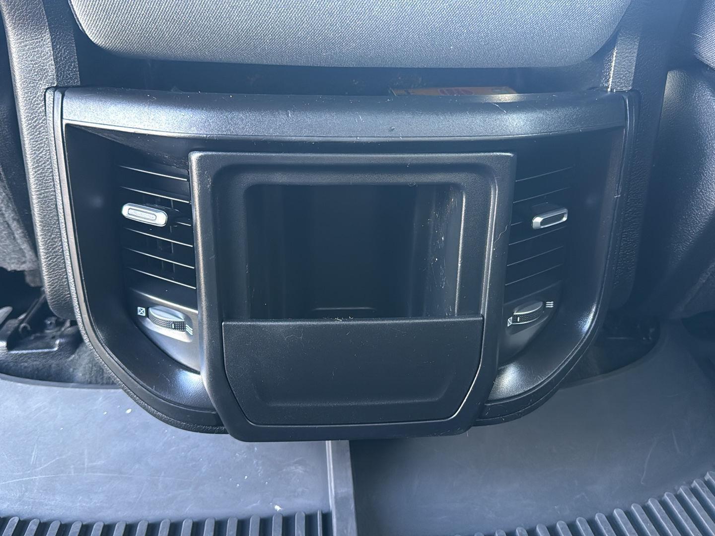 2022 RAM 1500 photo 13 of 25