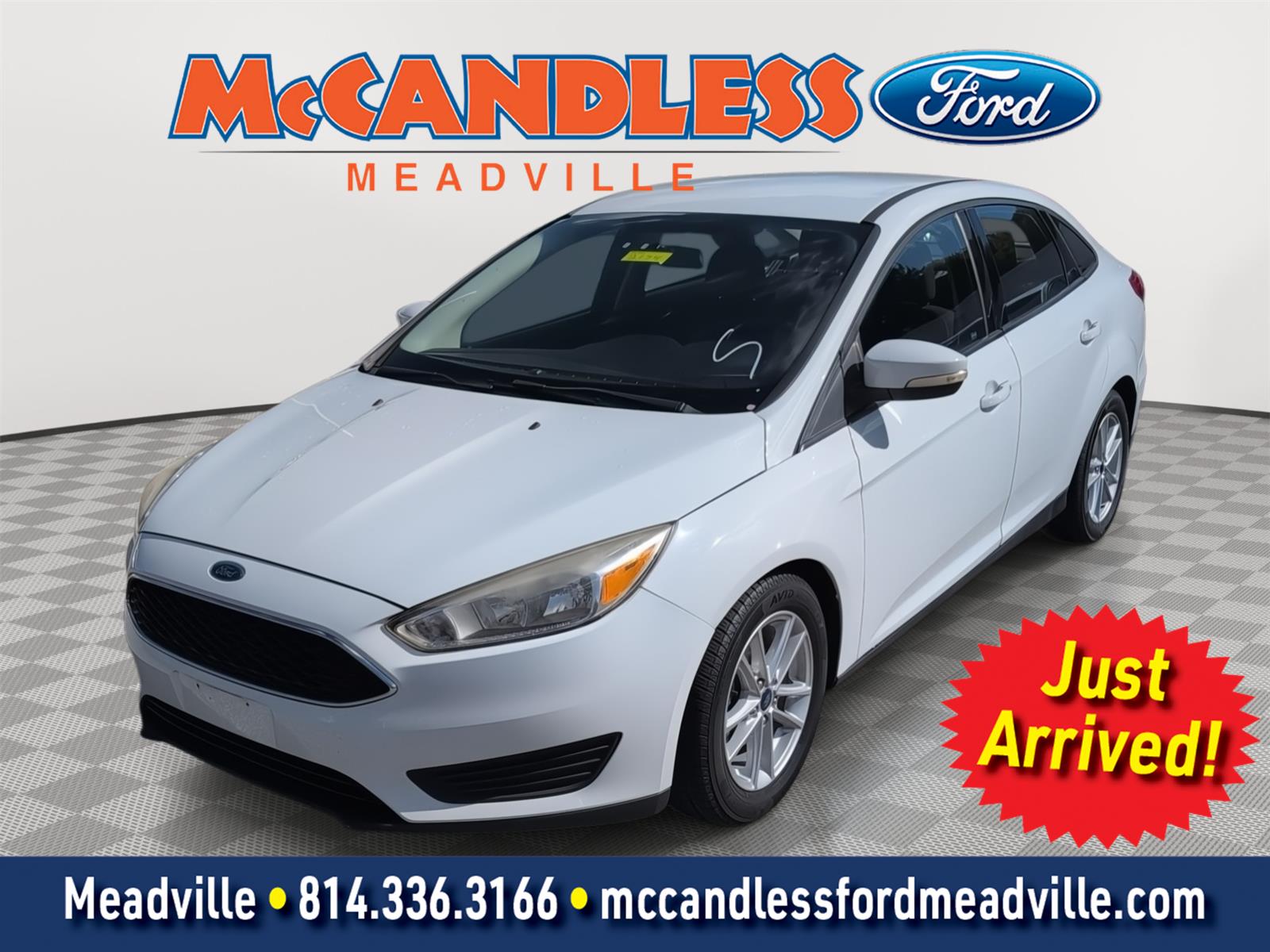 Oxford White 2017 Ford Focus Sedan Front-Wheel Drive 6-Speed Automatic