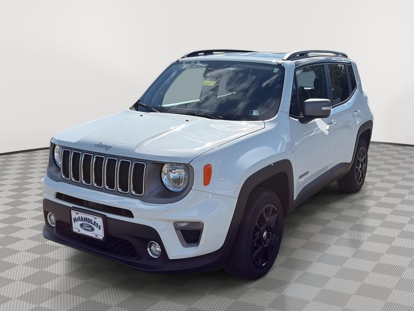 2021 Jeep Renegade photo 22 of 25