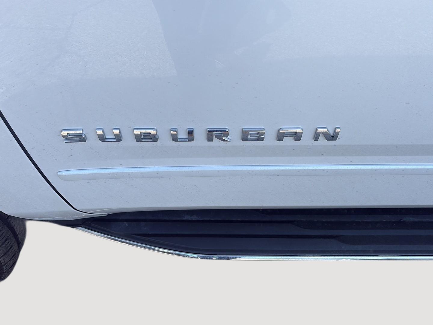 2016 Chevrolet Suburban LTZ - 8