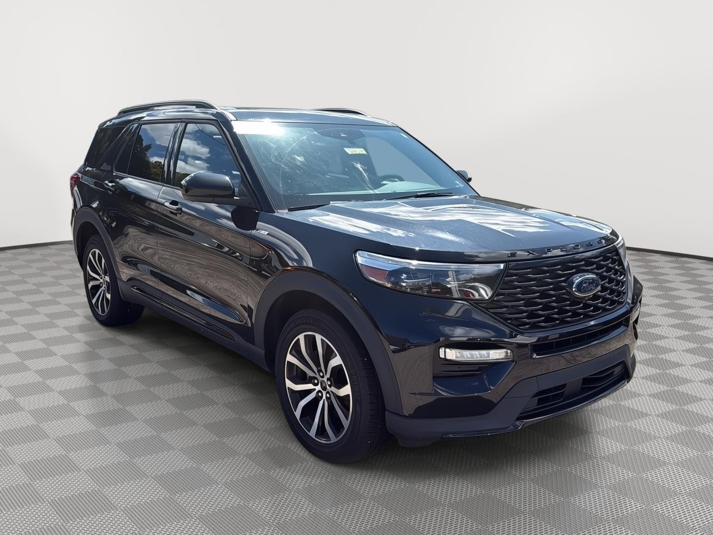 2023 Ford Explorer ST-Line - 1