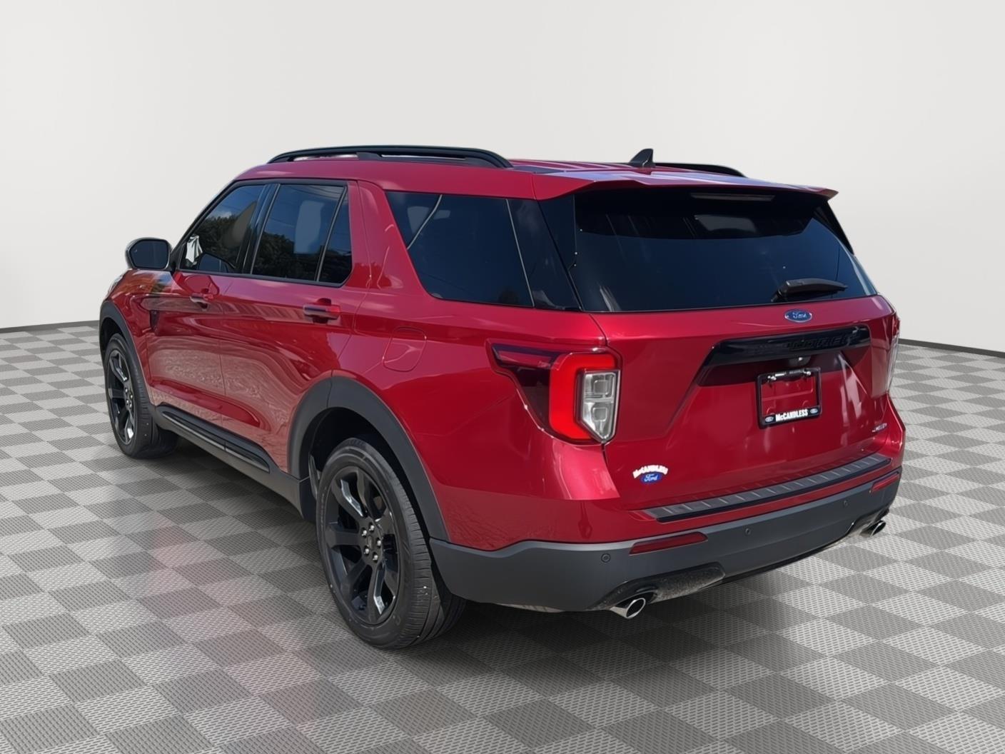 2023 Ford Explorer ST-Line - 4