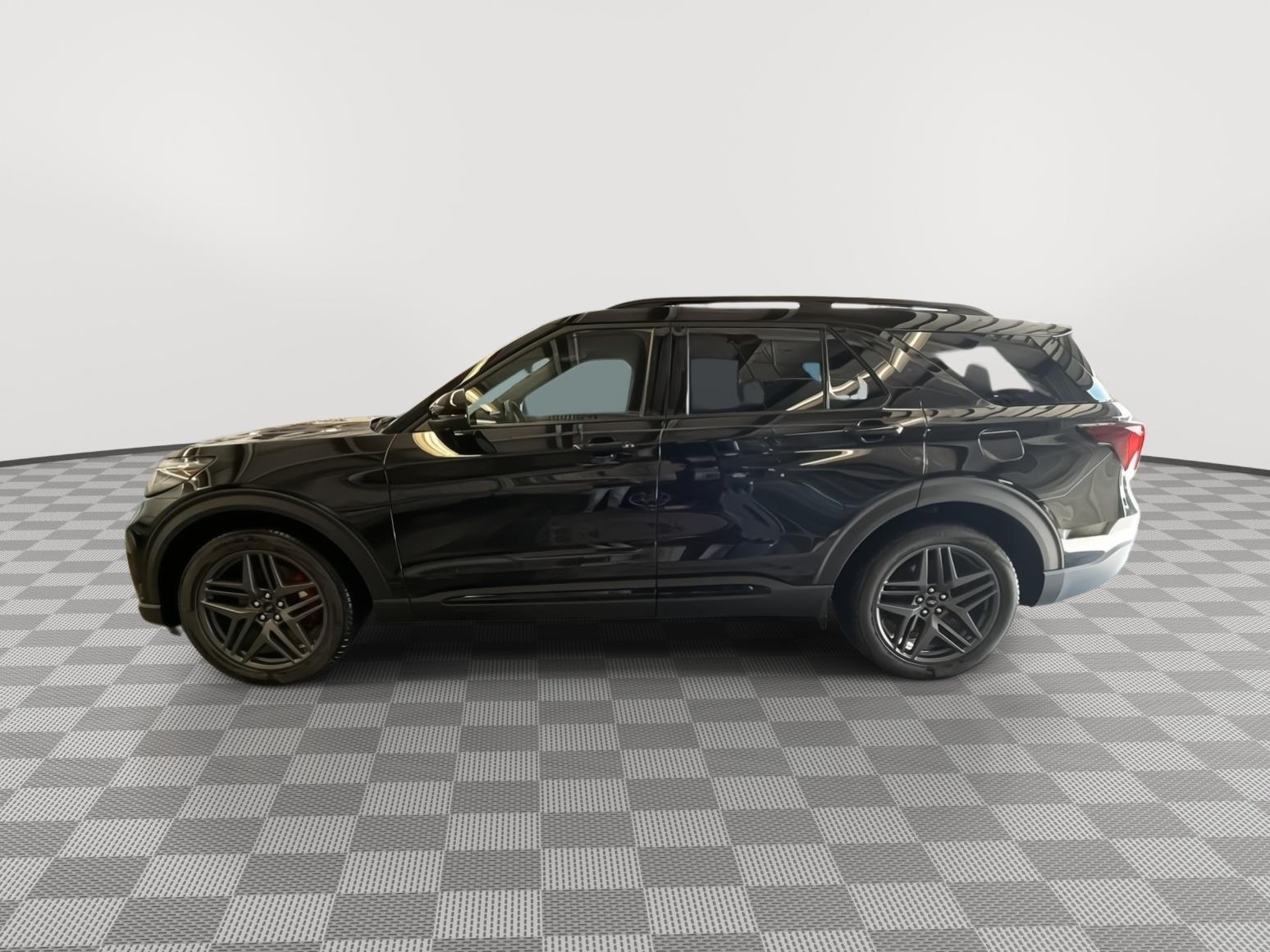 2026 Ford Explorer ST - 1