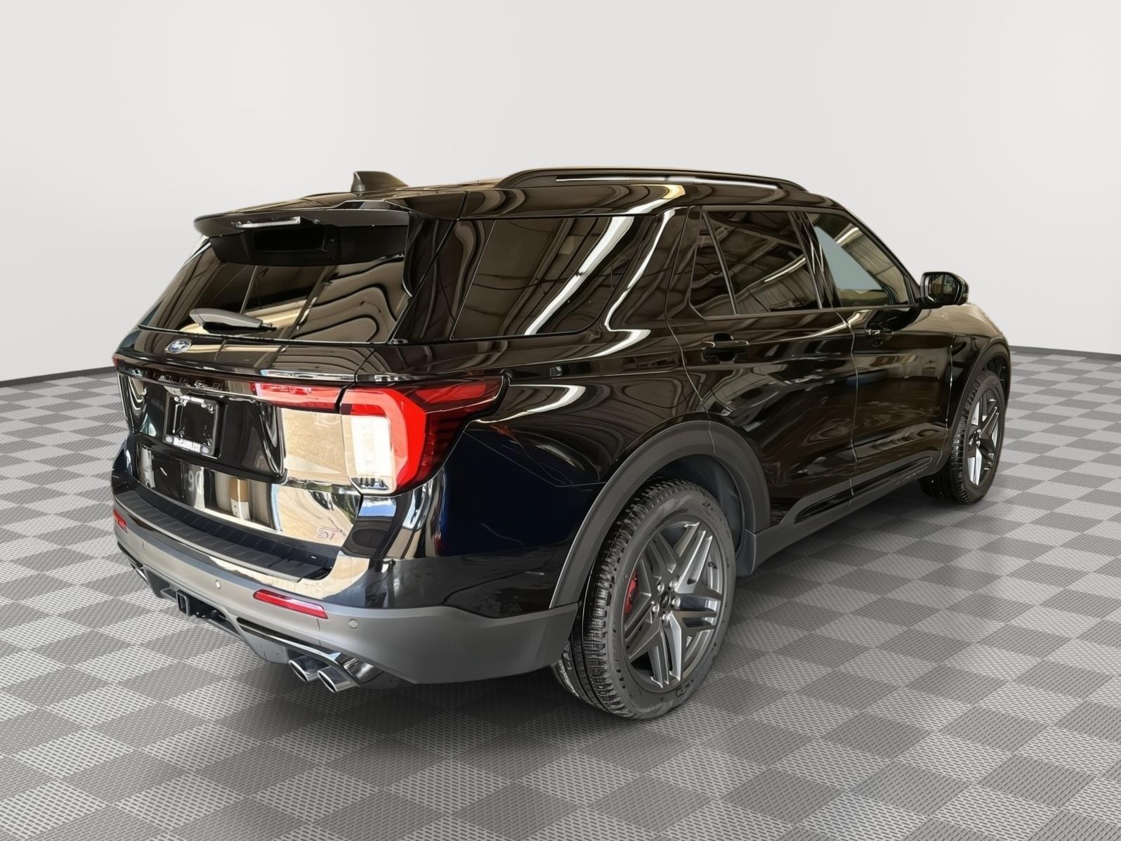 2026 Ford Explorer ST - 4