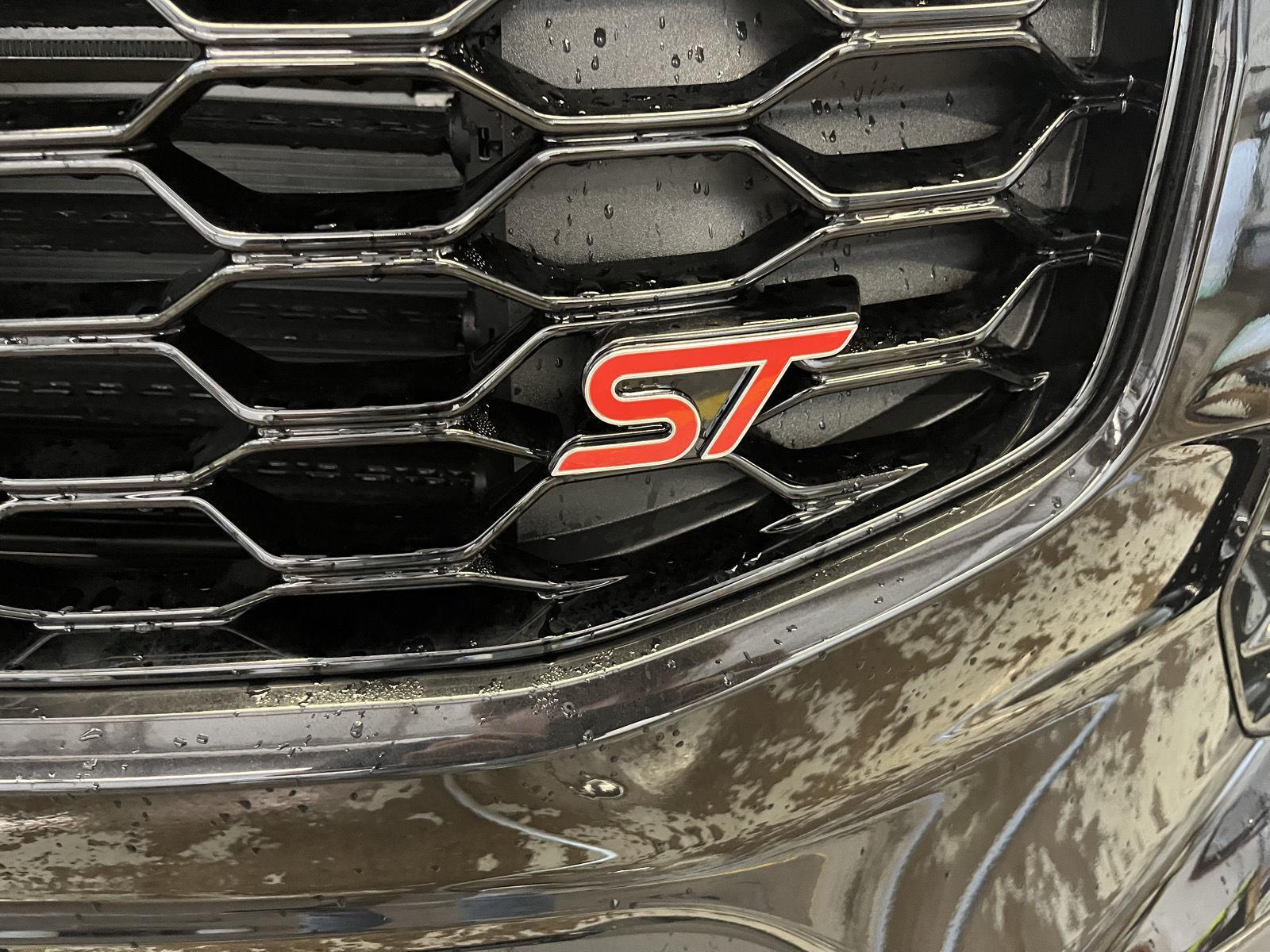 2026 Ford Explorer ST - 8