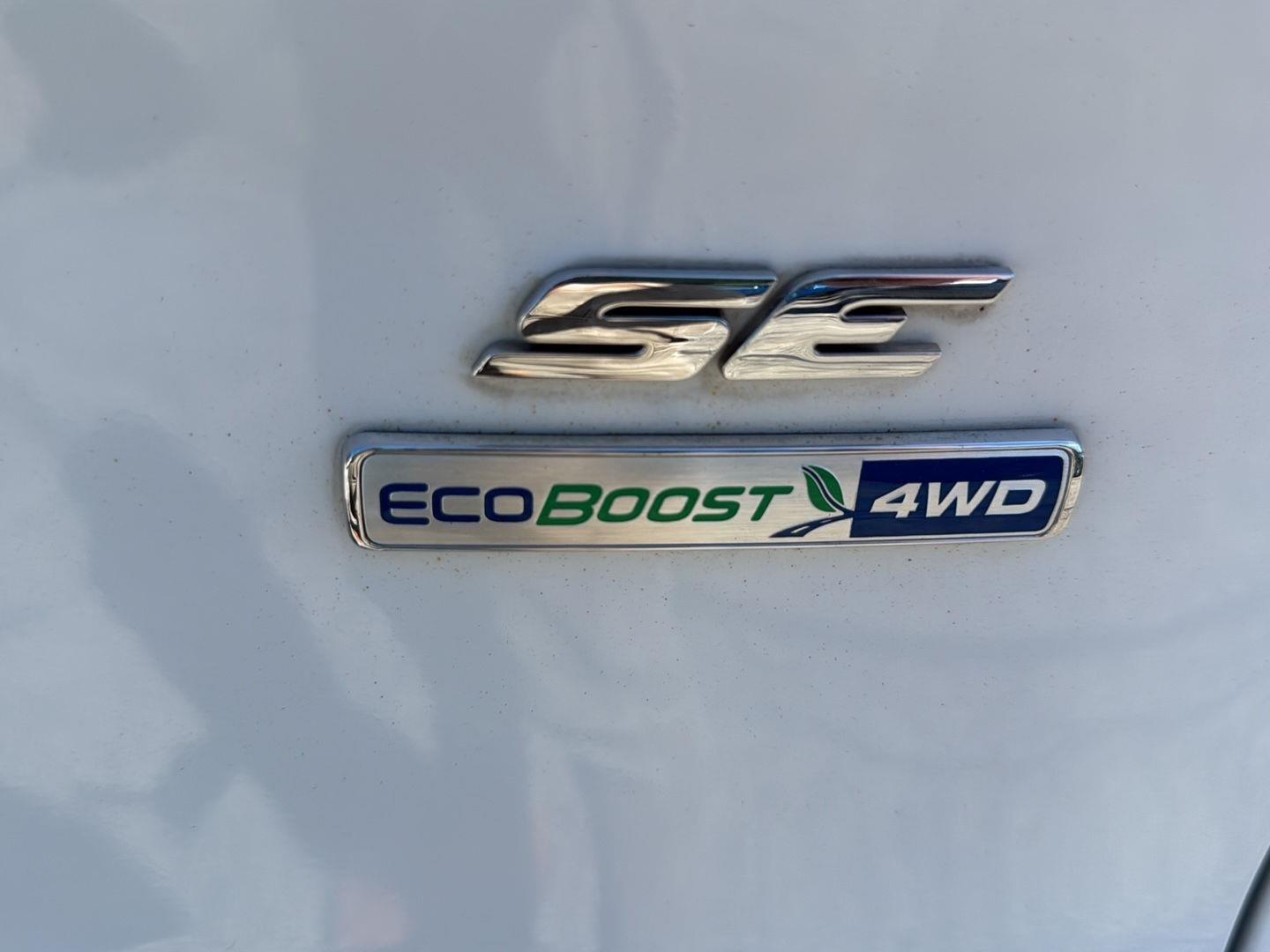 2016 Ford Escape photo 9 of 26