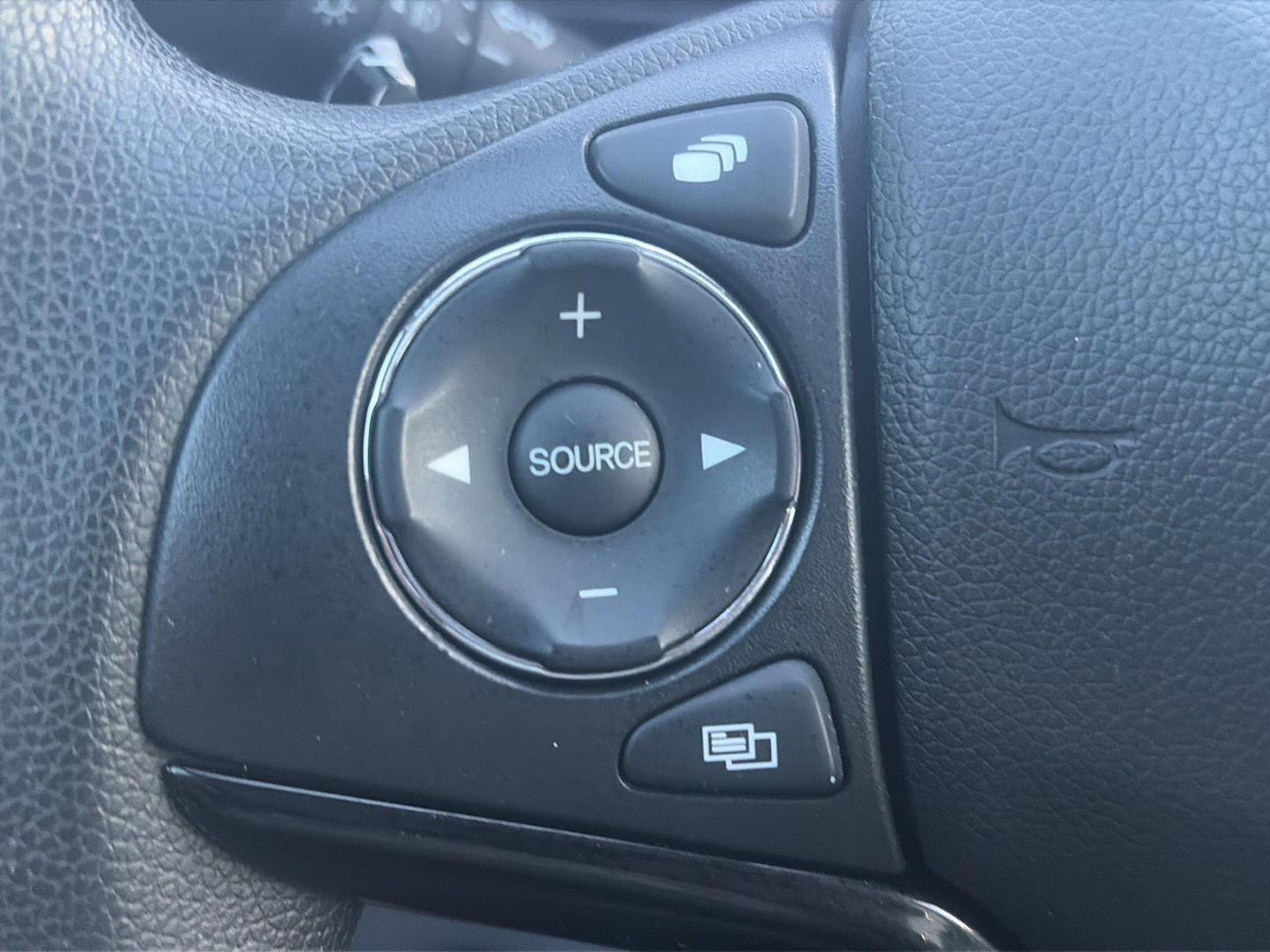 2021 Honda HR-V photo 21 of 28