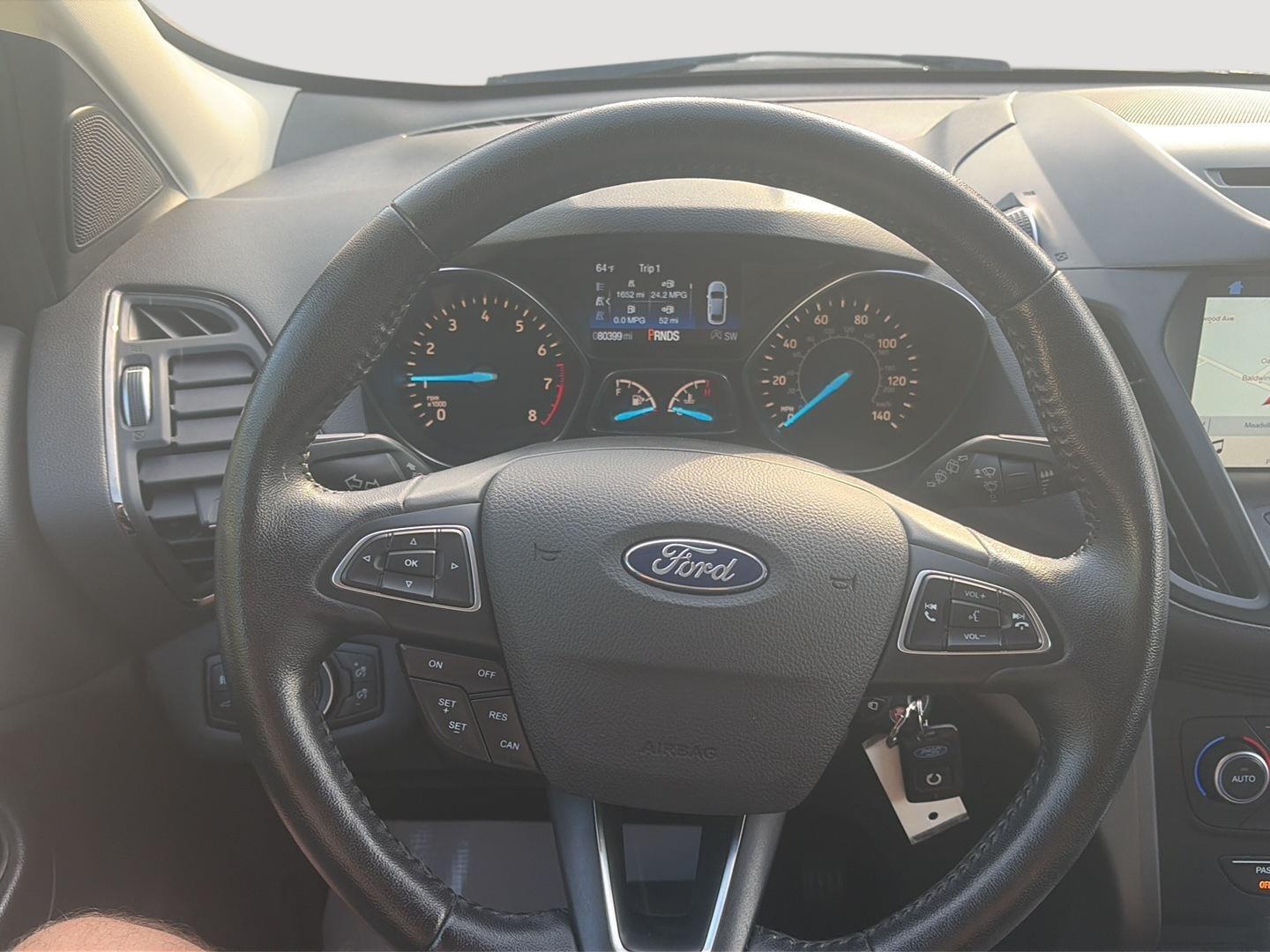 2018 Ford Escape photo 19 of 28
