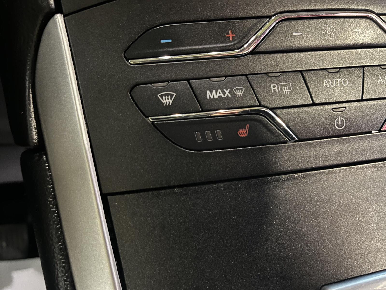 2017 Ford Edge photo 25 of 25