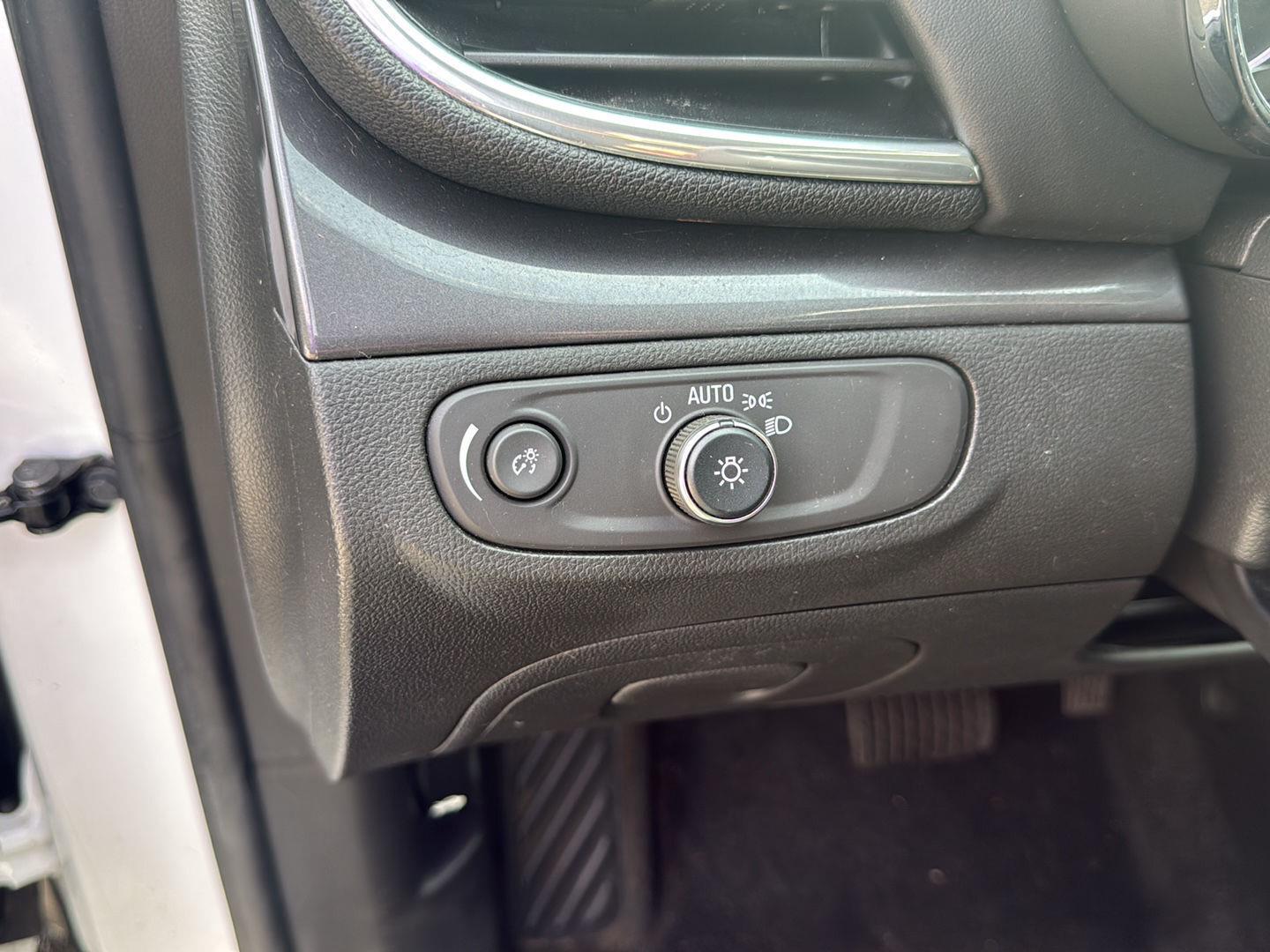2022 Buick Encore photo 11 of 29