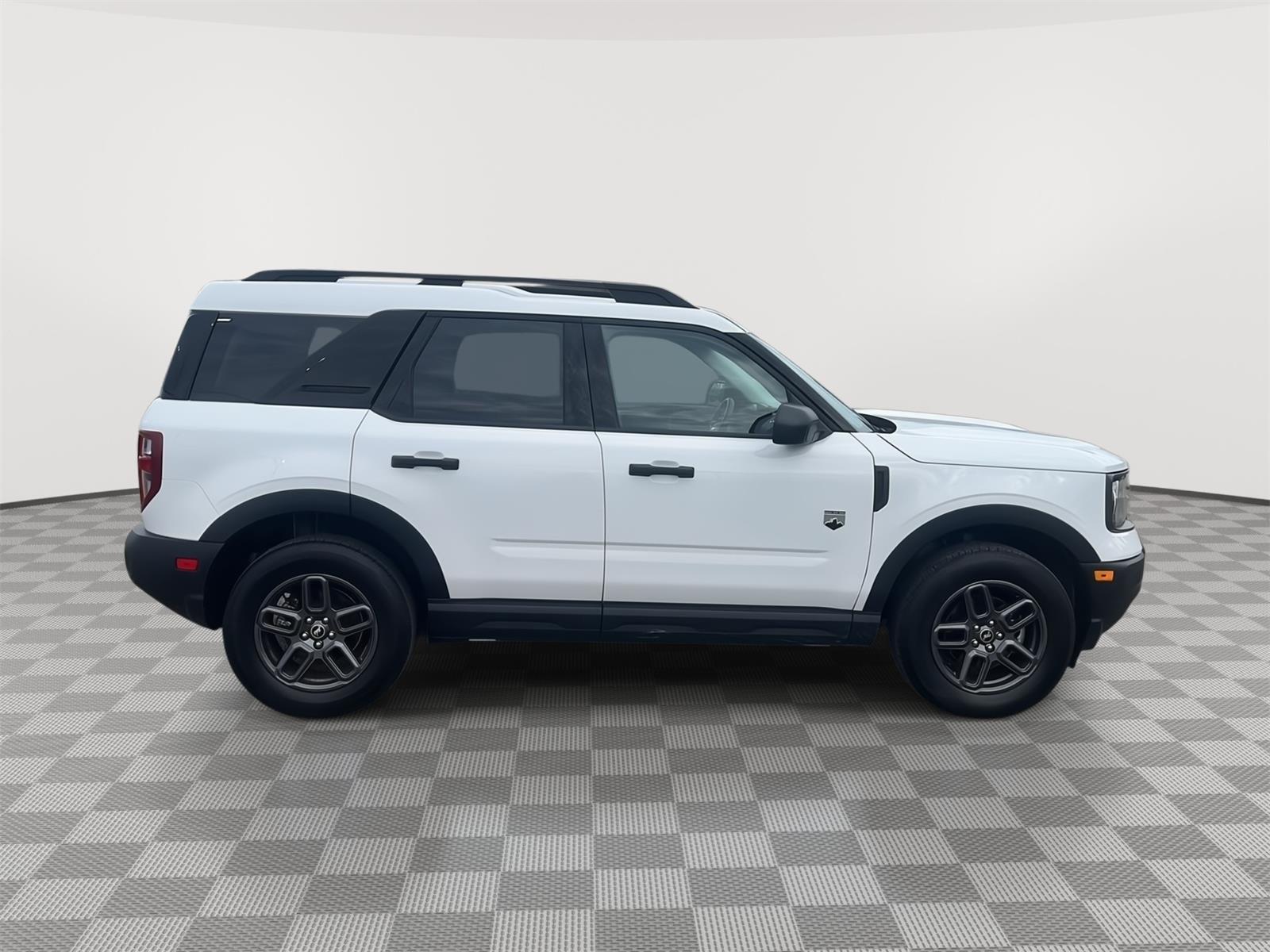 2025 Ford Bronco Sport photo 6 of 26