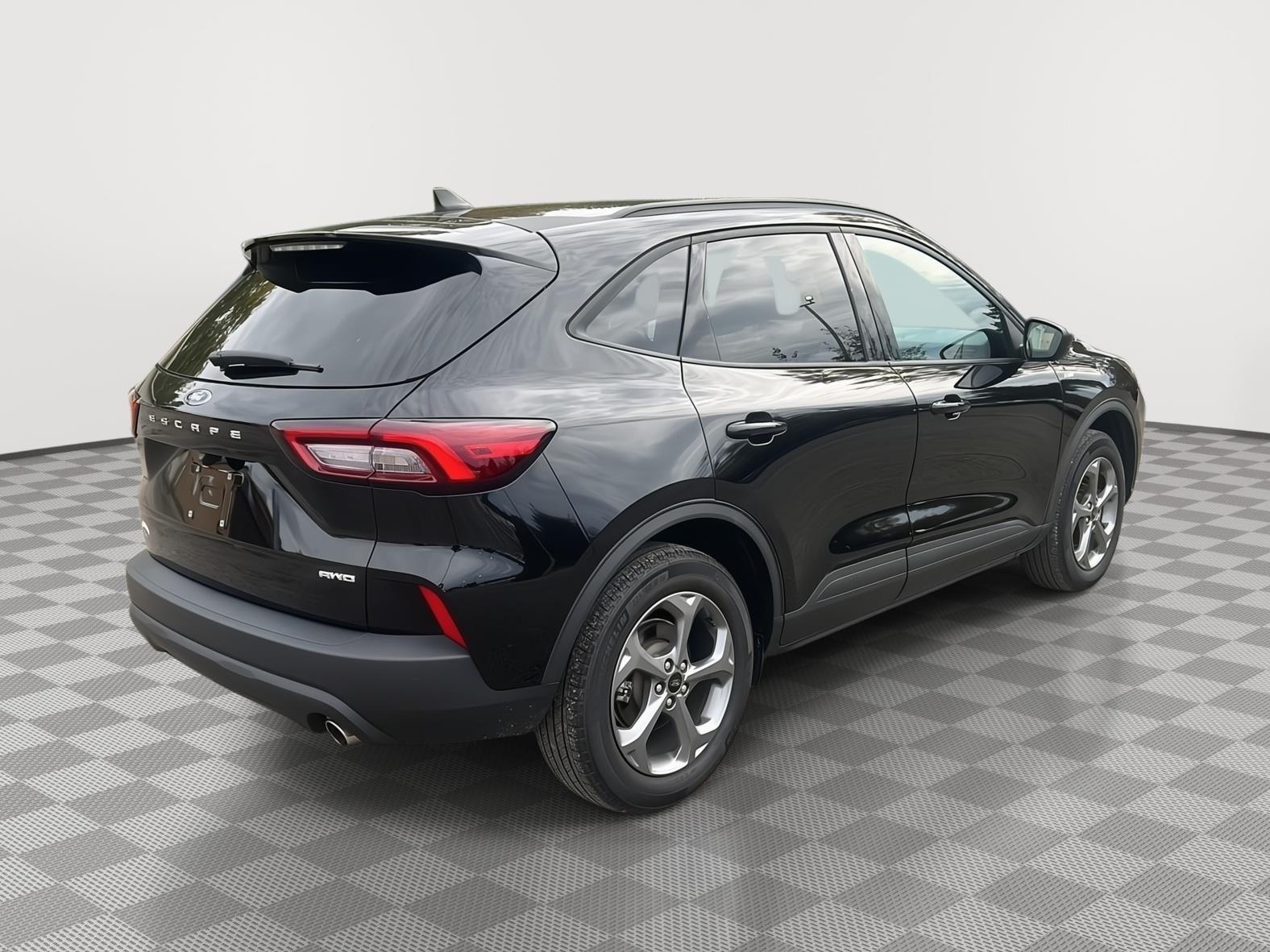 2026 Ford Escape photo 5 of 26