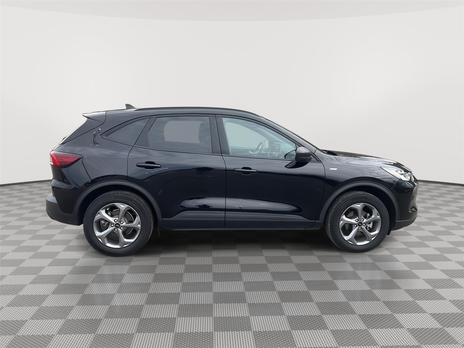 2026 Ford Escape photo 6 of 26