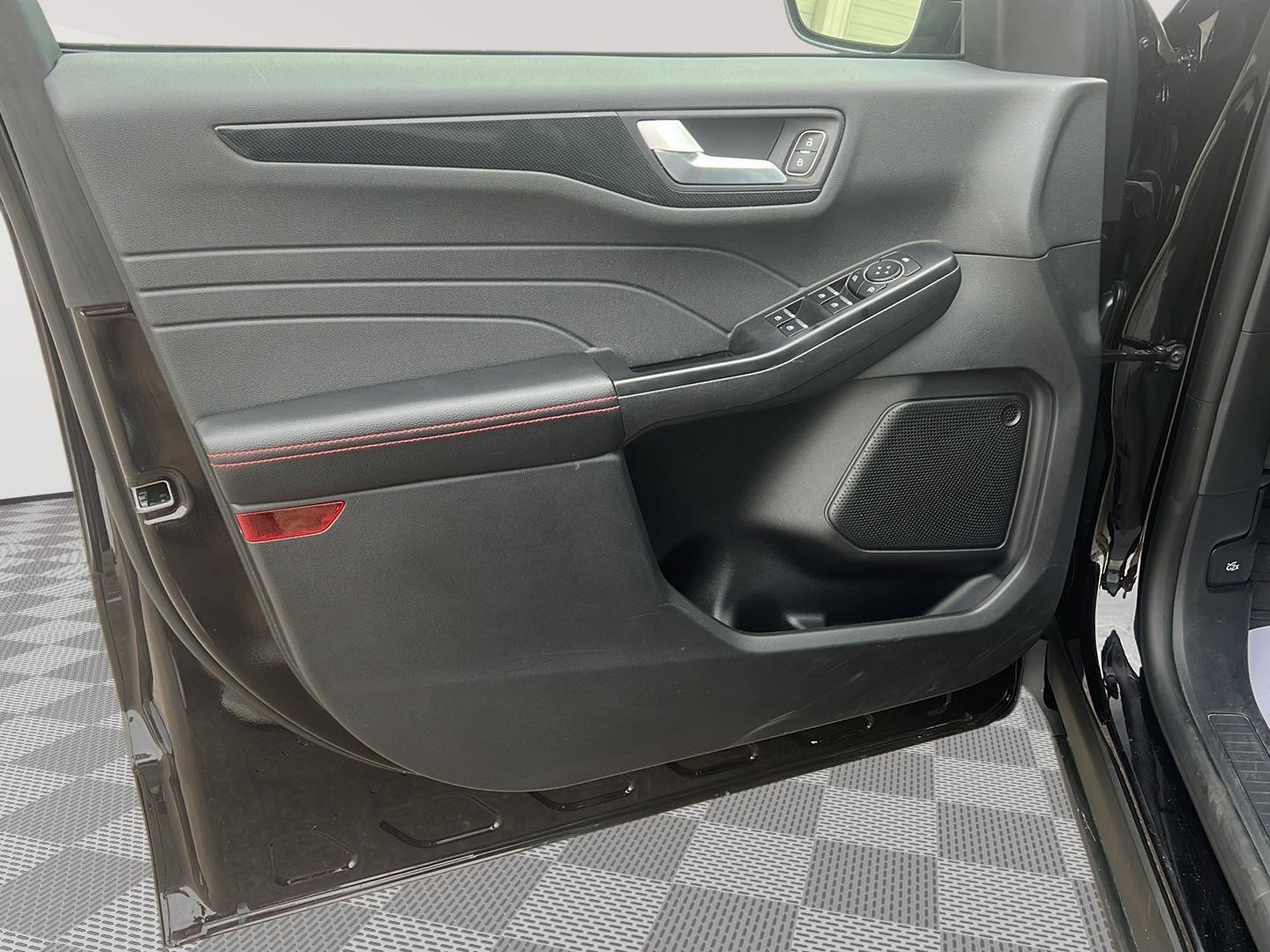 2026 Ford Escape photo 11 of 26