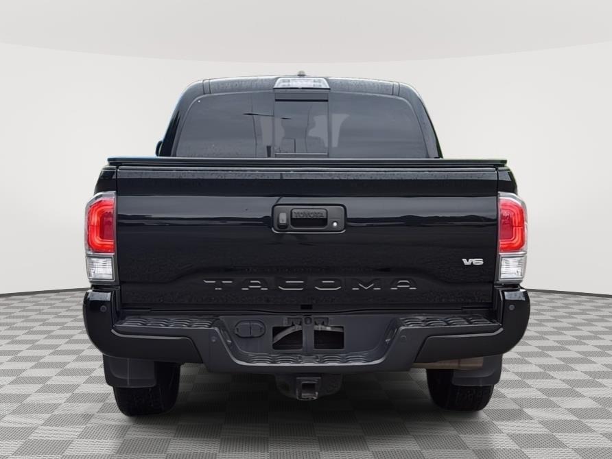 2022 Toyota Tacoma photo 6 of 26