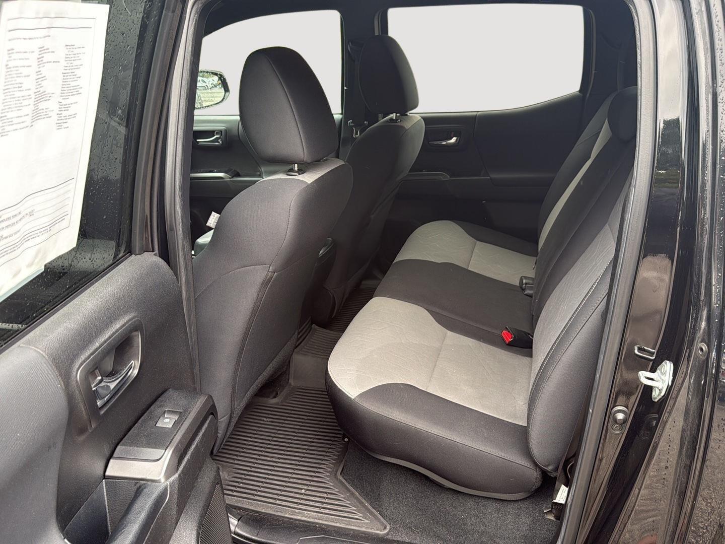 2022 Toyota Tacoma photo 19 of 26