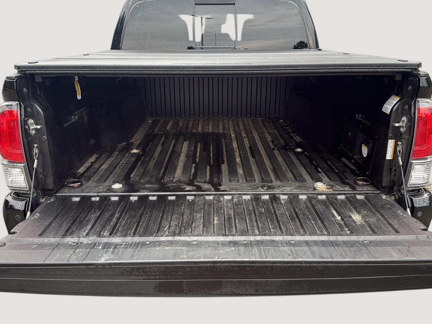 2022 Toyota Tacoma photo 25 of 26