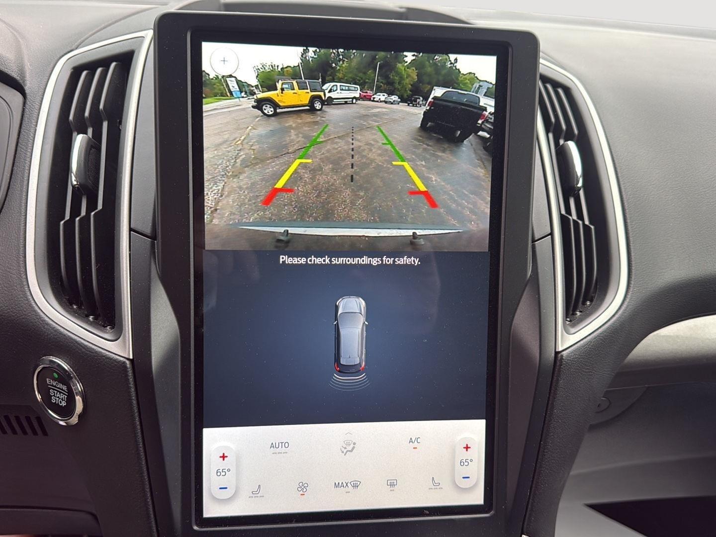 2024 Ford Edge photo 13 of 25