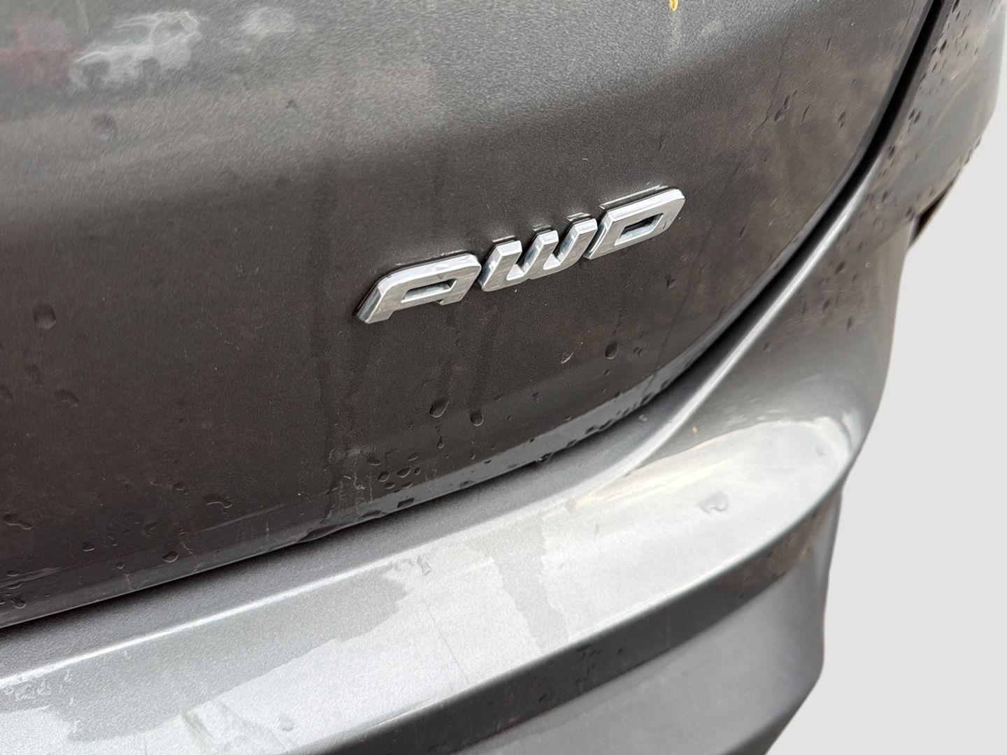 2024 Ford Edge photo 23 of 25