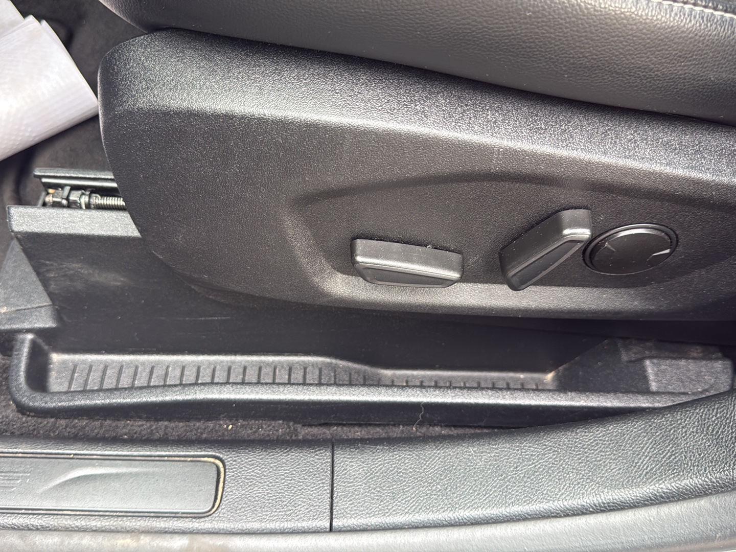 2024 Ford Edge photo 25 of 25