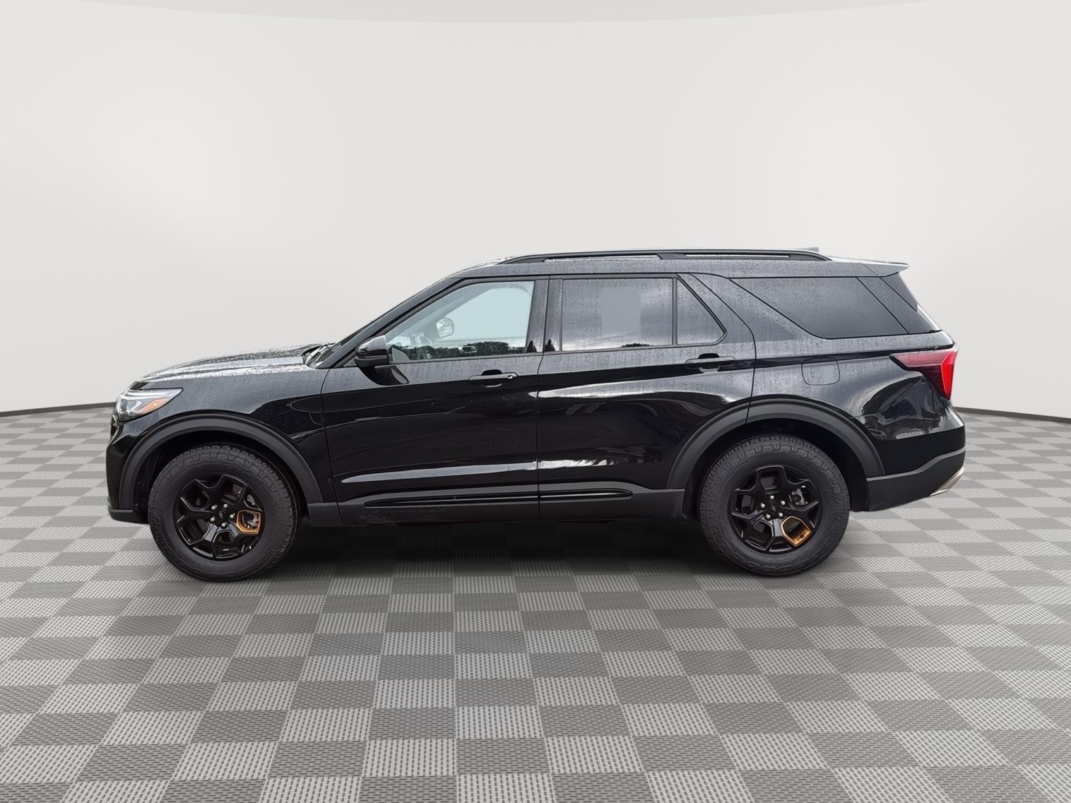 2026 Ford Explorer photo 8 of 25