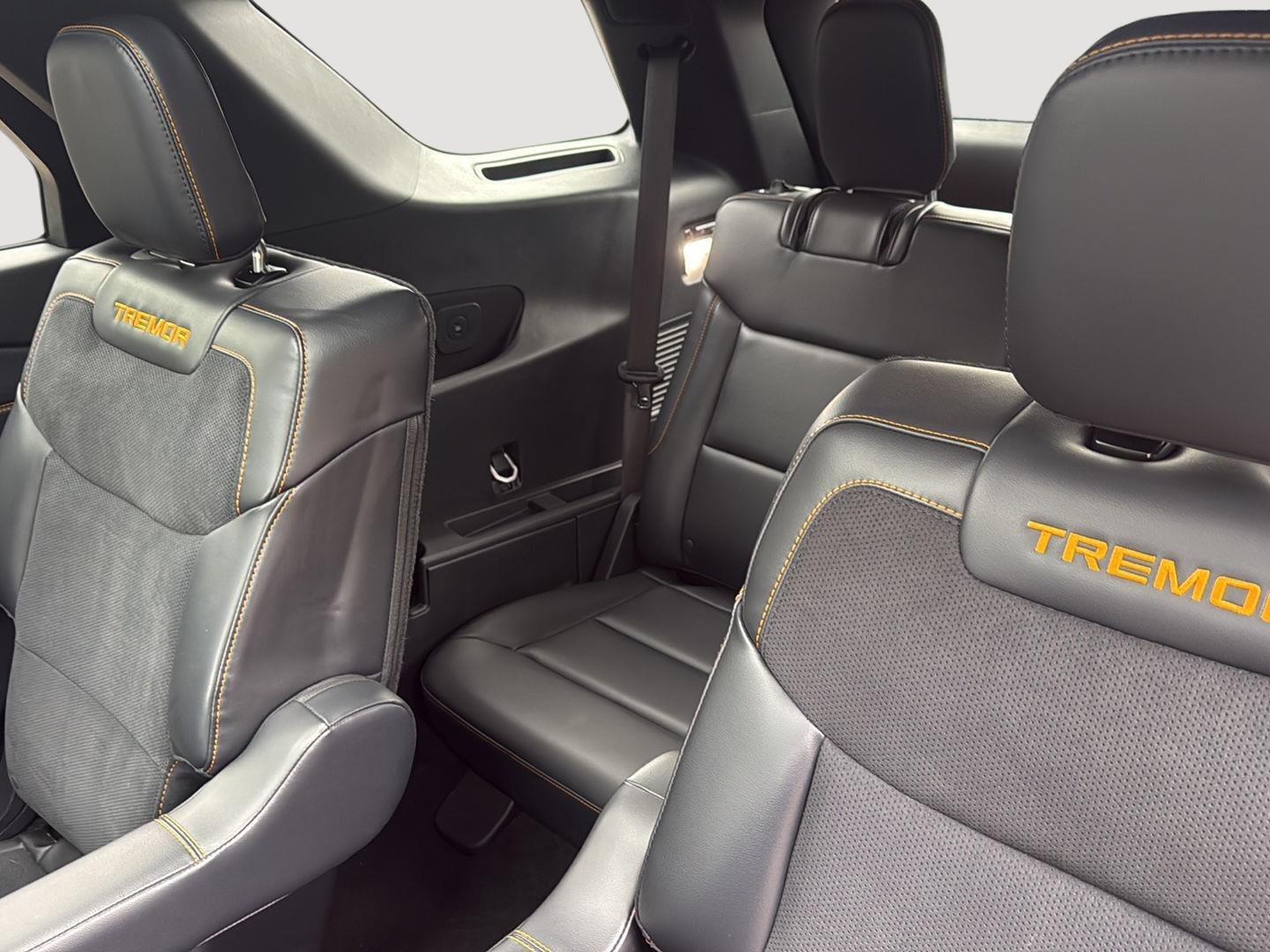 2026 Ford Explorer photo 20 of 25