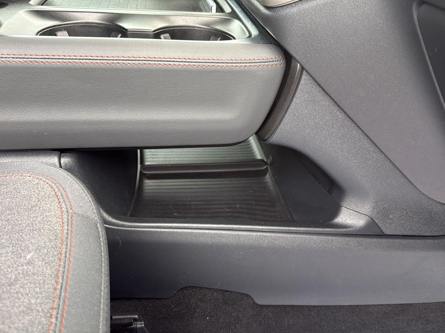 2025 Ford Expedition photo 24 of 26