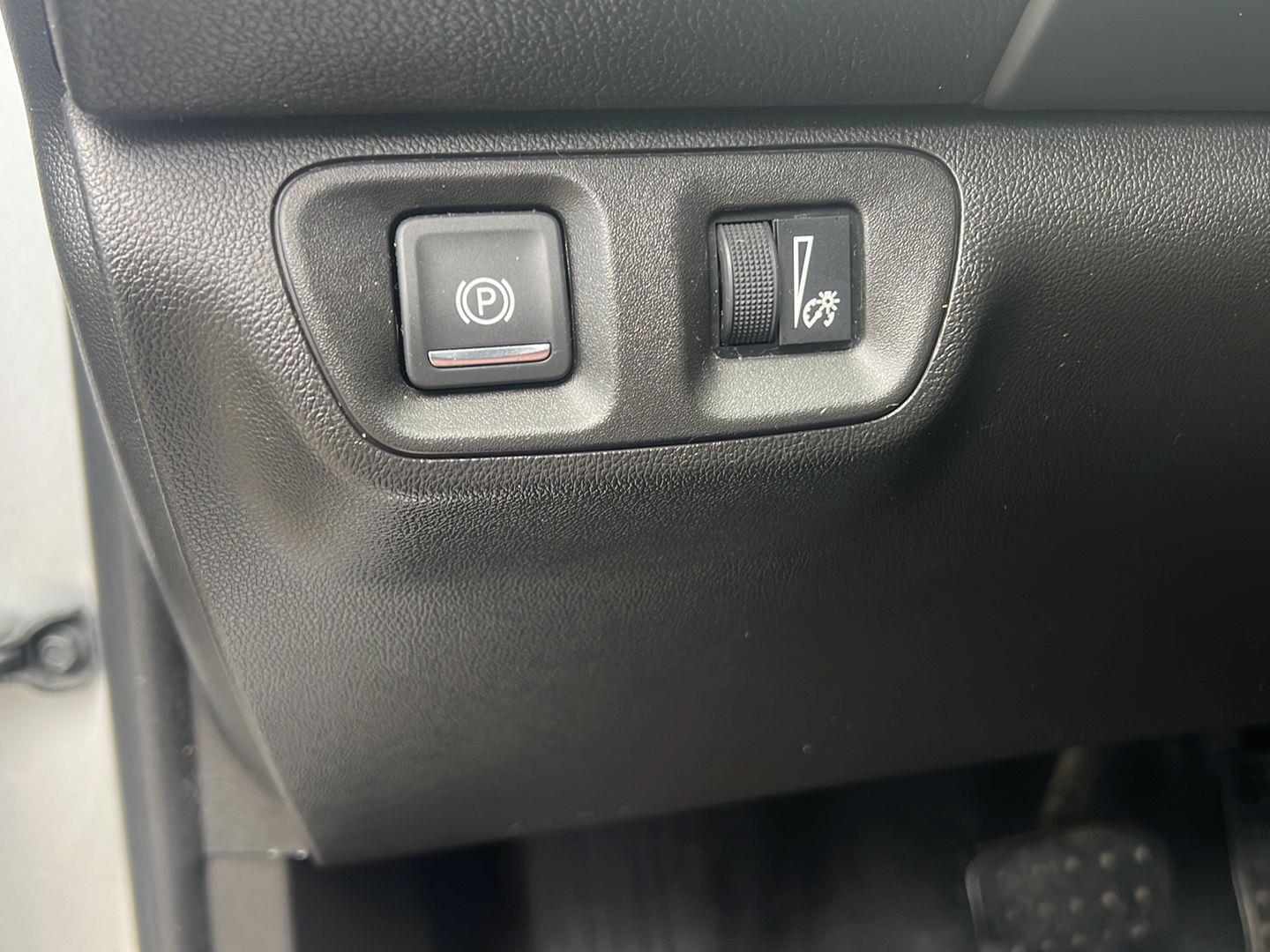 2019 GMC Acadia photo 14 of 27