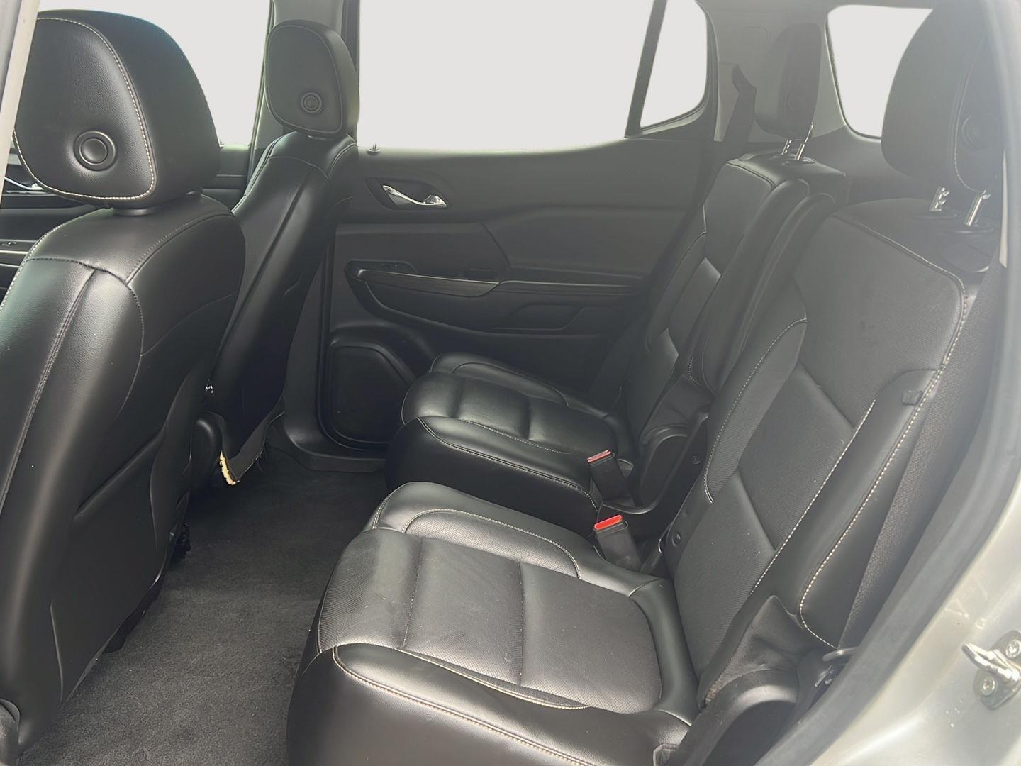 2019 GMC Acadia photo 21 of 27