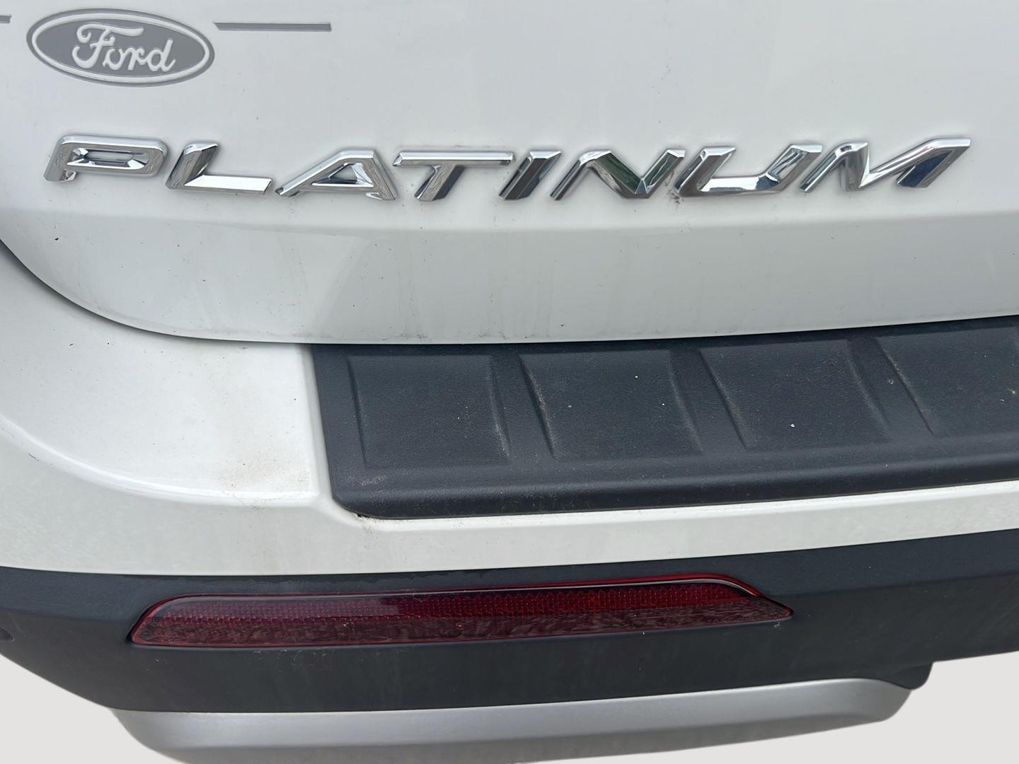 2026 Ford Explorer photo 23 of 31