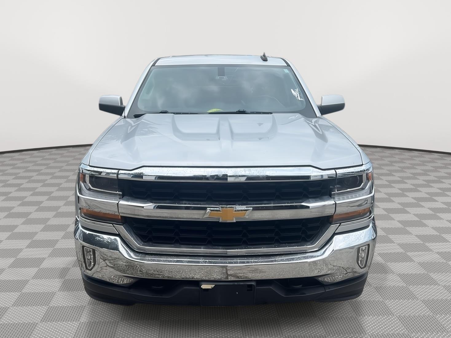 2018 Chevrolet Silverado 1500 photo 7 of 27