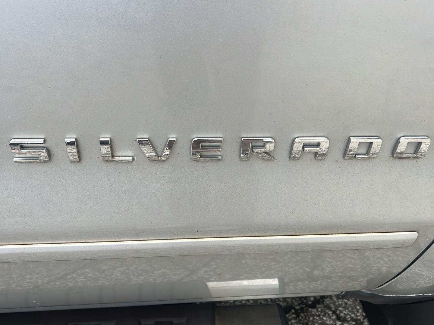2018 Chevrolet Silverado 1500 photo 8 of 27