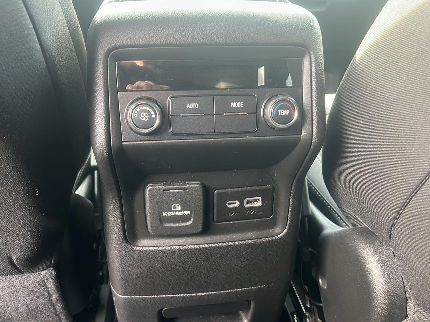 2021 GMC Acadia photo 23 of 26