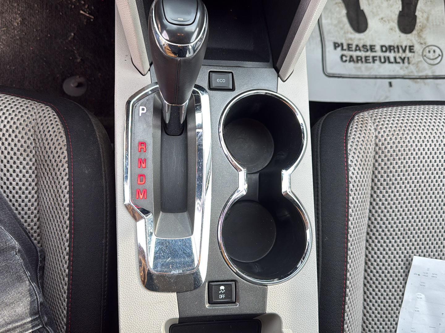 2016 GMC Terrain photo 14 of 25