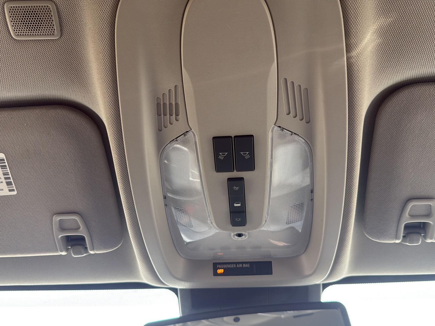 2016 GMC Terrain photo 17 of 25
