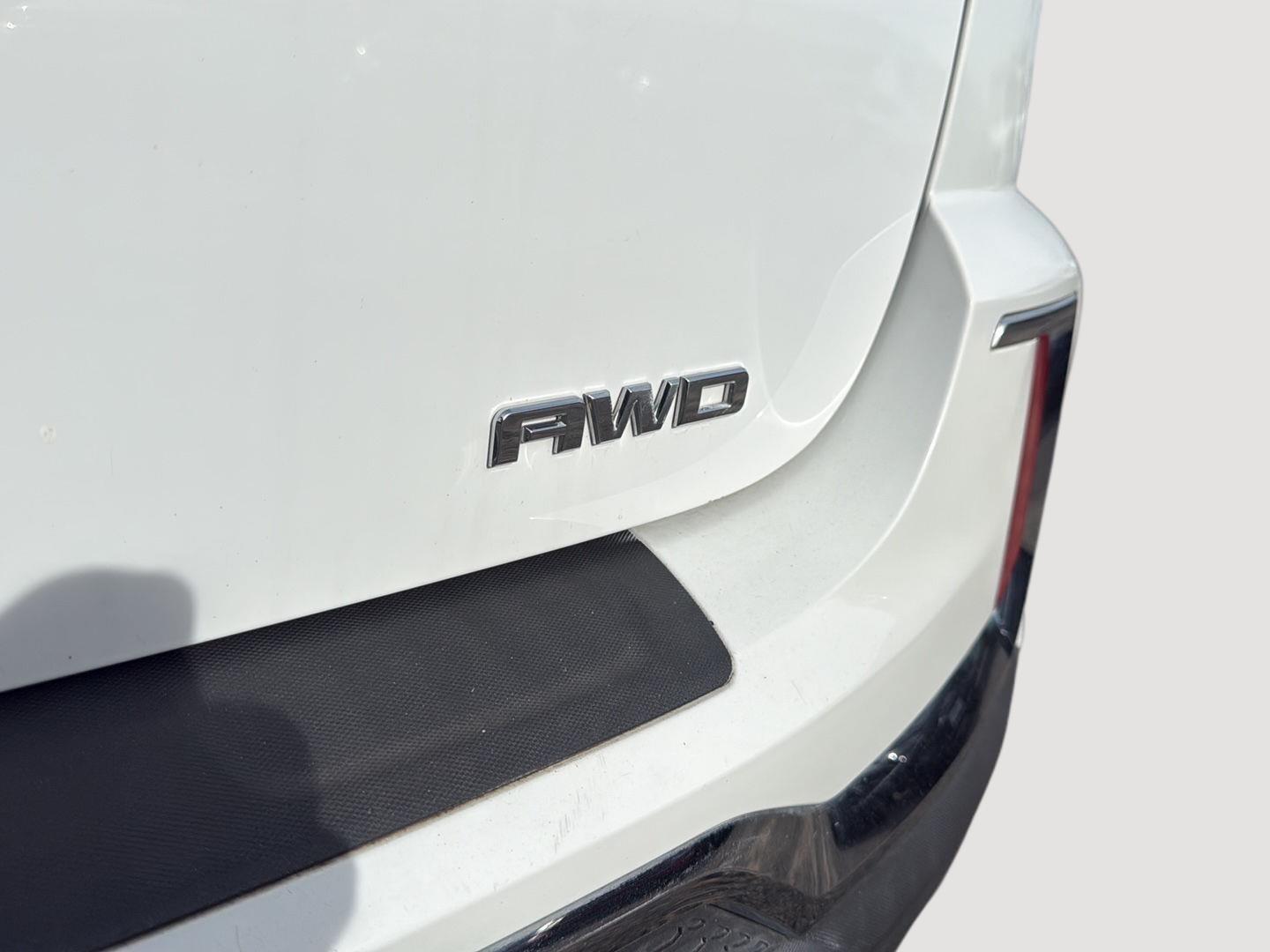 2016 GMC Terrain photo 20 of 25