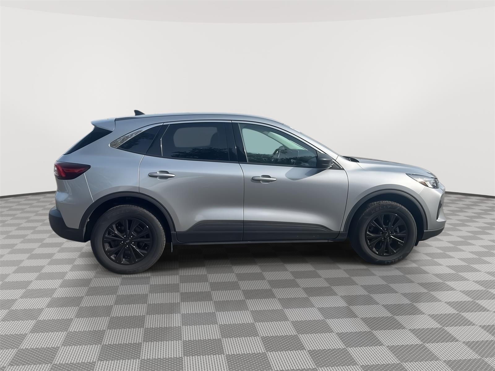 2023 Ford Escape photo 6 of 26