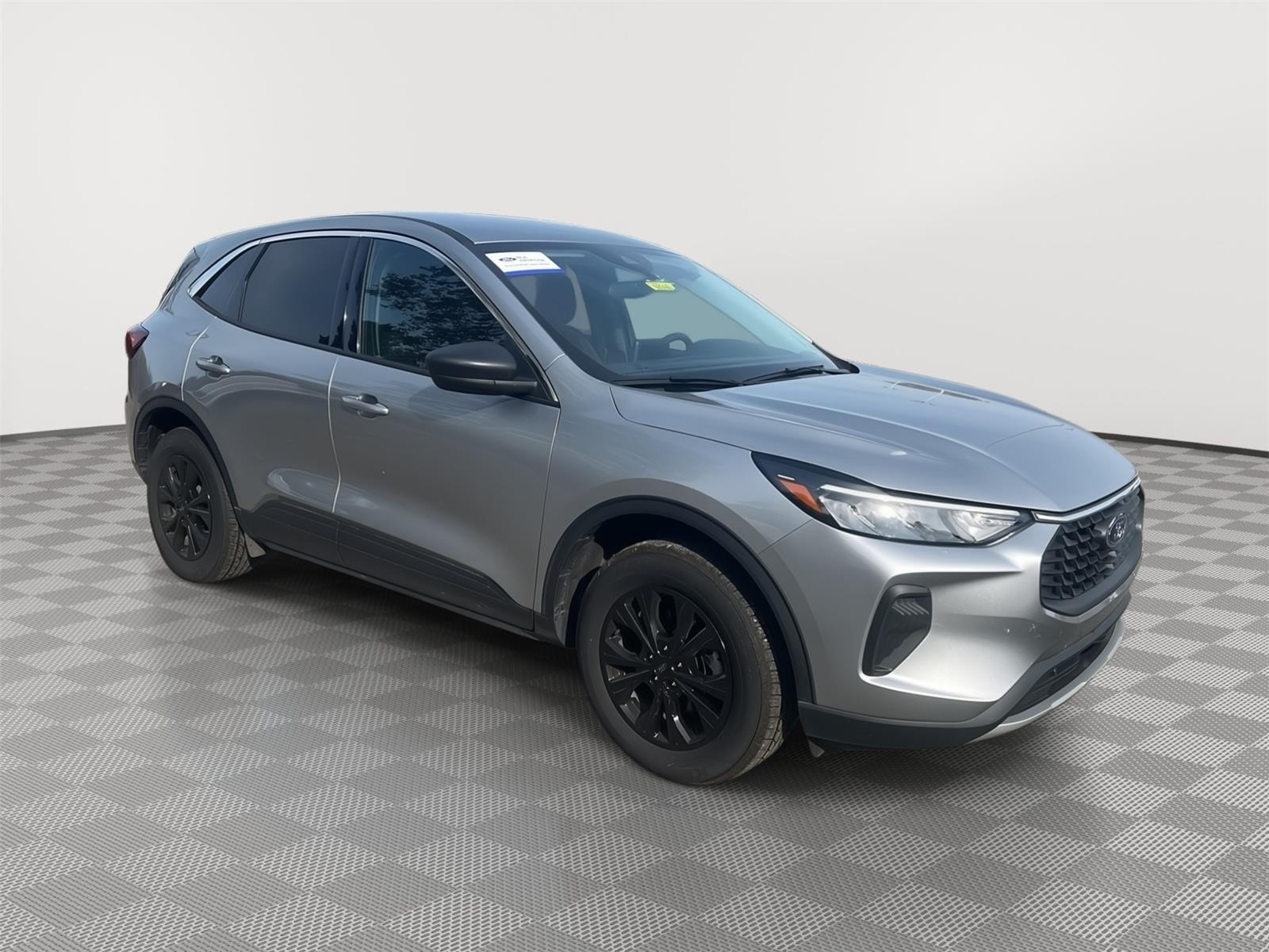 2023 Ford Escape photo 7 of 26