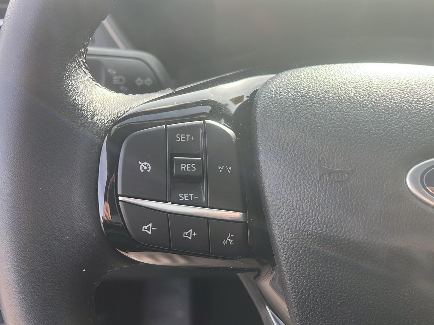 2023 Ford Escape photo 14 of 26
