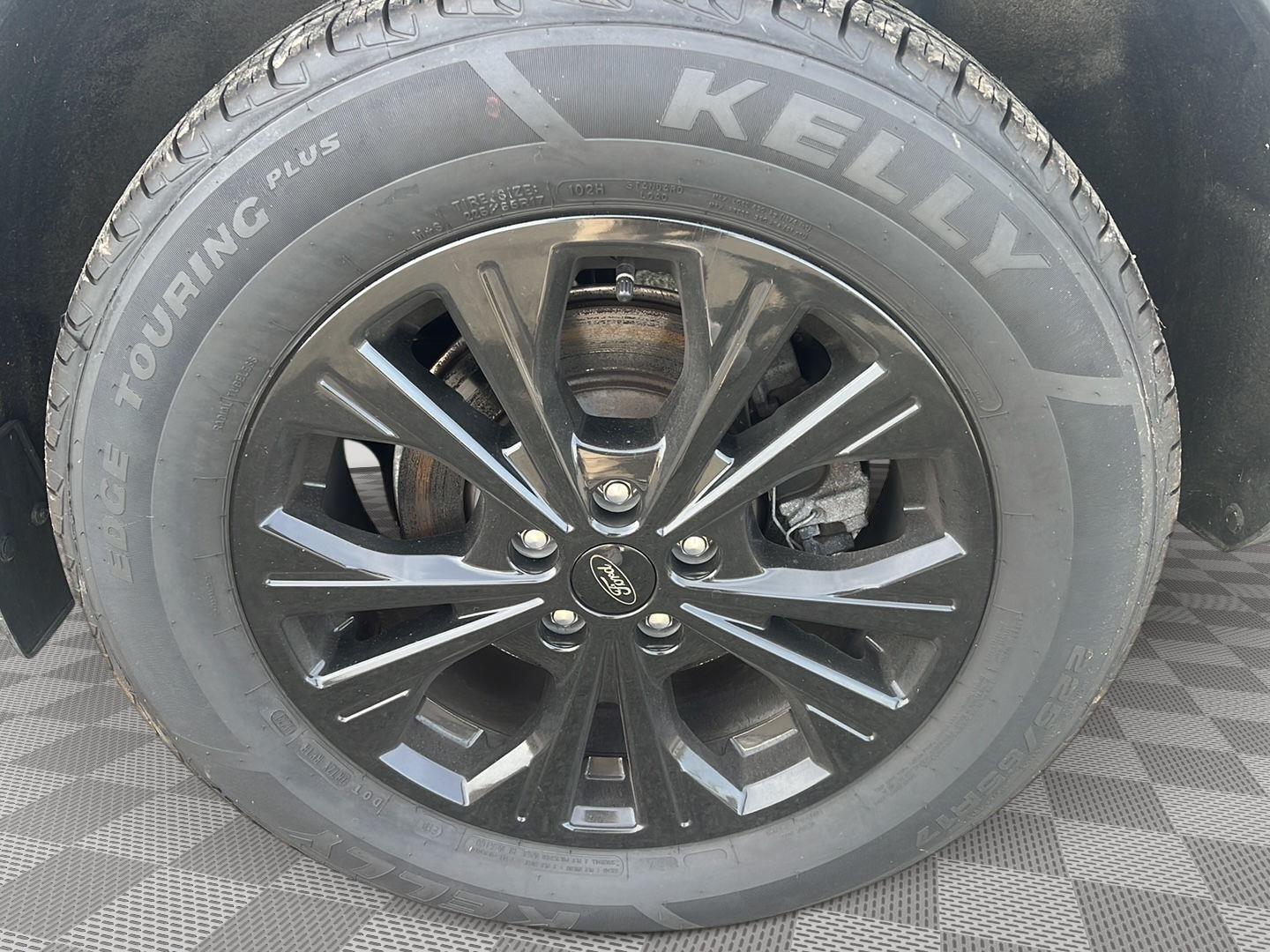 2023 Ford Escape photo 22 of 26