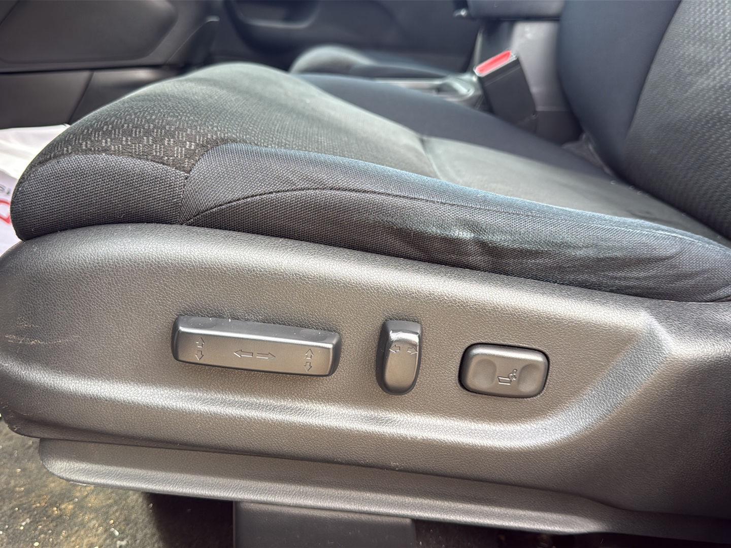 2016 Honda CR-V photo 19 of 25