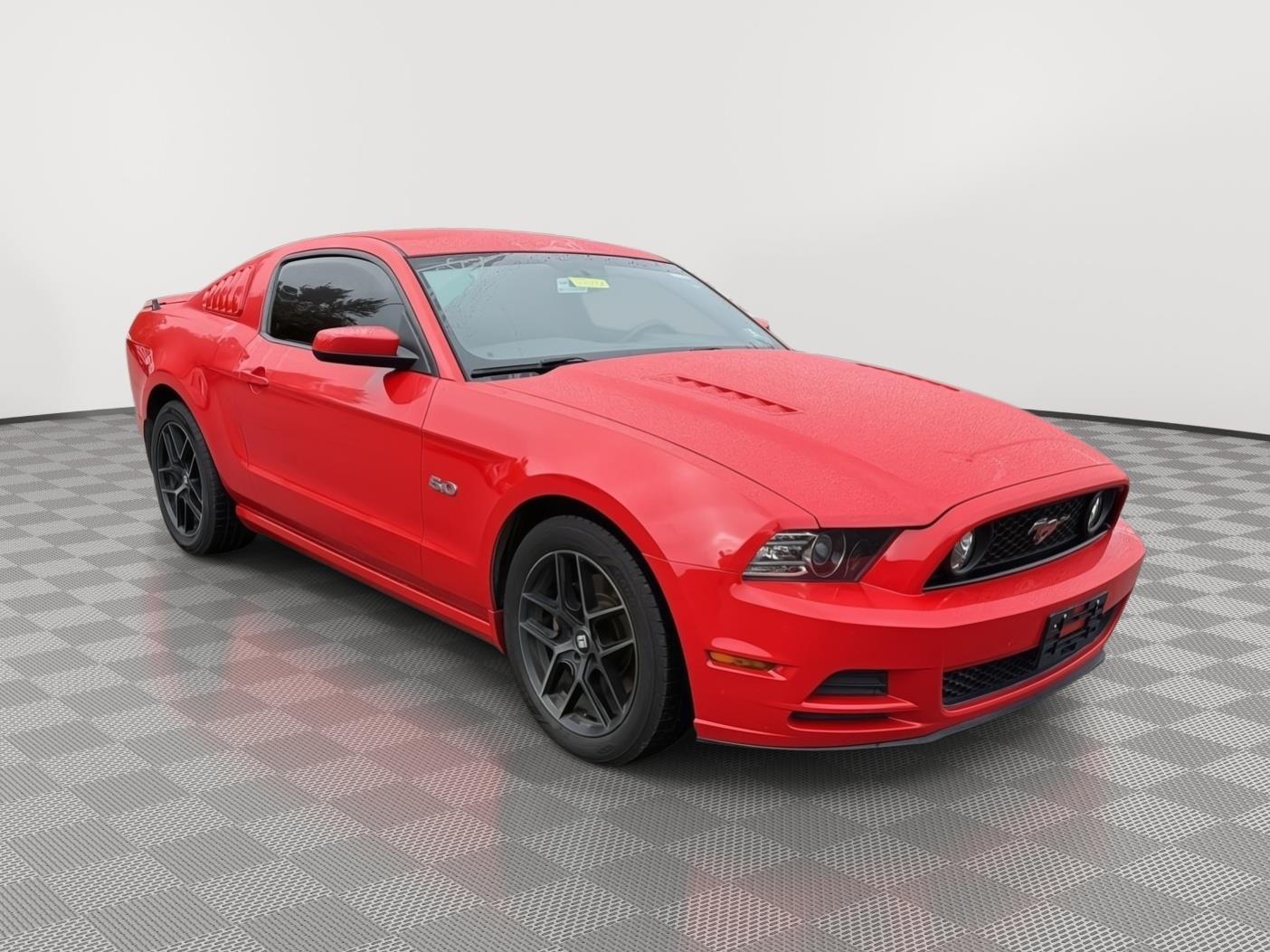2014 Ford Mustang photo 7 of 9